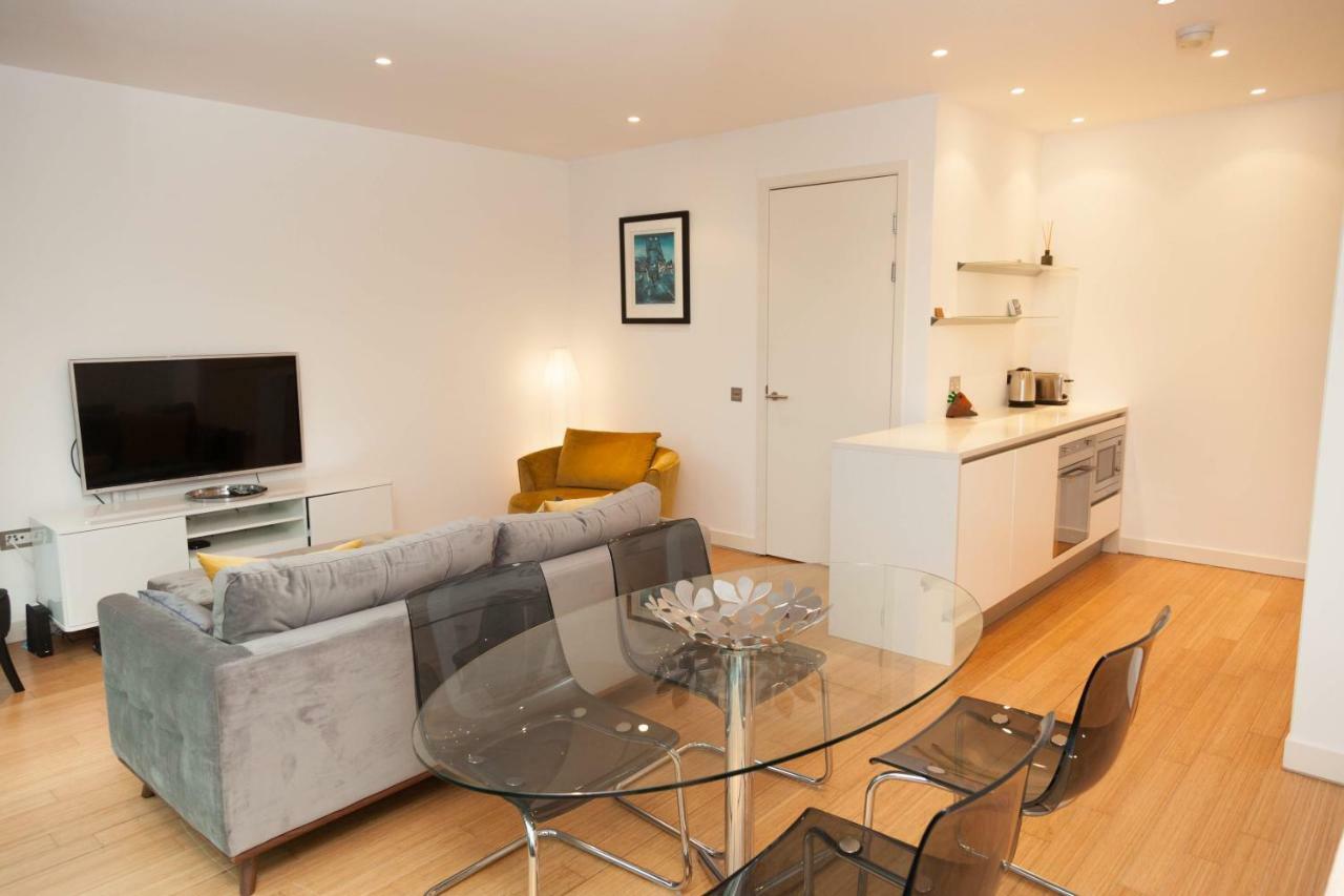 2 Bed Apartment At Quartermile Единбург Екстер'єр фото